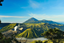 15 Gunung Terbaik untuk Hiking di Indonesia